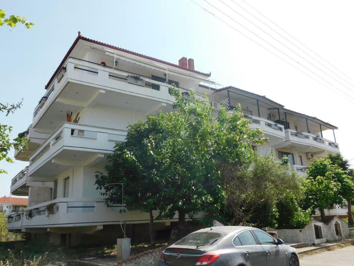 A Bright Home Away From Home Паралион-Астрос Экстерьер фото